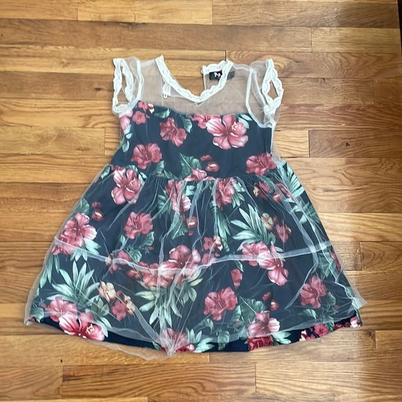 Little girl floral dress - Picture 1 of 2